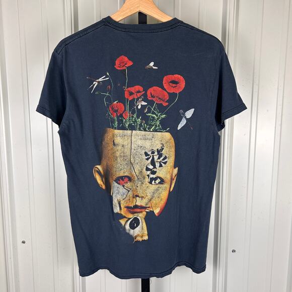 Travis Scott 2017 Birds in the Trap Album Tour Medium Faded Tee - Picture 1 of 4